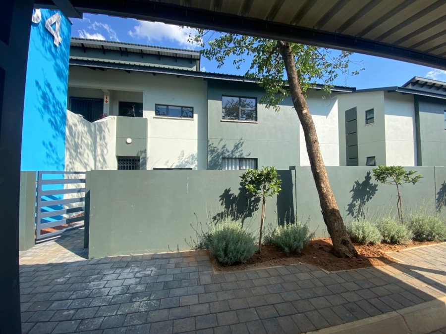 3 Bedroom Property for Sale in Waterval East North West